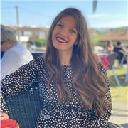Pedagoga con experiencia en educación primaria y secundaria